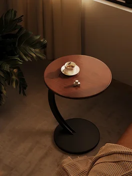 Маса от орехово дърво, масичка за кафе, шкаф за дивана, интернет-червен мини-кръгла маса, ъглова масичка в хола, стая за отдаване под наем