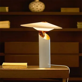 Настолна лампа в Италиански Стил, Ретро Прост Дизайн, Led Лампа за Прикроватной нощни Шкафчета, Обзавеждане за Дома, Хол, Хотел